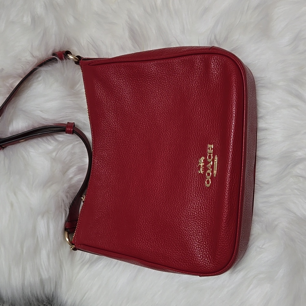 Coach Ellie File in 1941 Red Pebbled Leather